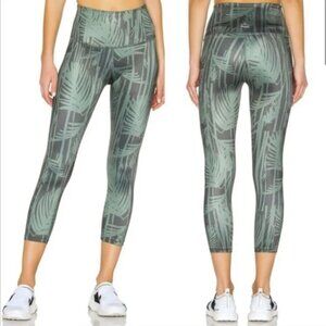 Beyond Yoga Bamboo Palm Leaf High Waisted Rise Legging size Large‎